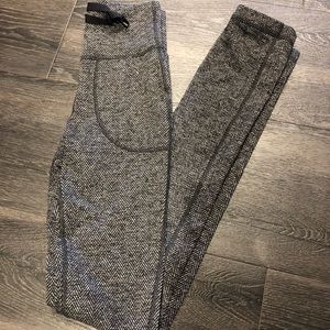 High Rise Lululemon Pants - 2